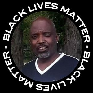 Meet your Posher, Derick